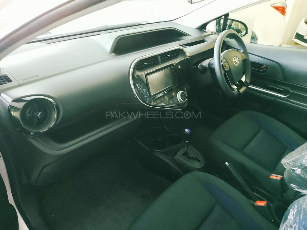Toyota Aqua 2017 for Sale in Rawalpindi Toyota Aqua 2017 for Sale in Rawalpindi Image-9