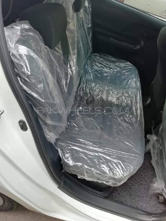 Toyota Aqua 2015 for Sale in Peshawar Toyota Aqua 2015 for Sale in Peshawar Image-10