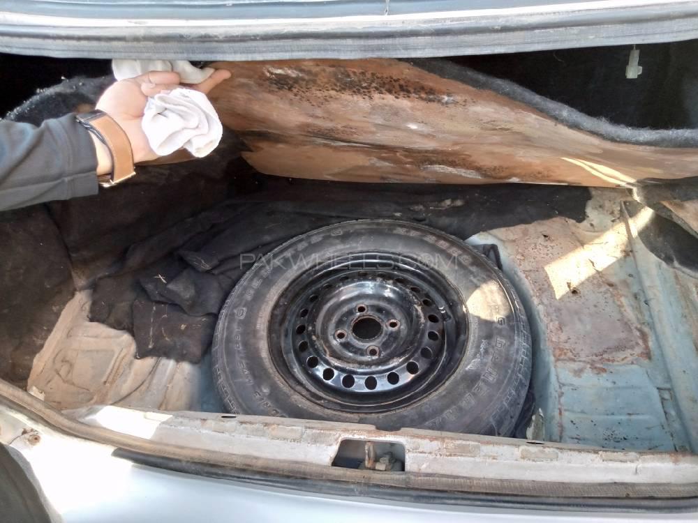 Toyota Platz 2000 for Sale in Multan Toyota Platz 2000 for Sale in Multan Image-4
