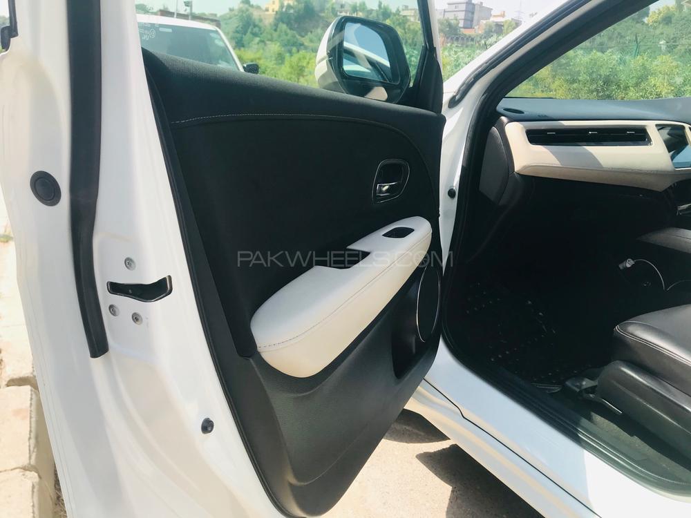 Honda Vezel 2016 for Sale in Islamabad Honda Vezel 2016 for Sale in Islamabad Image-4