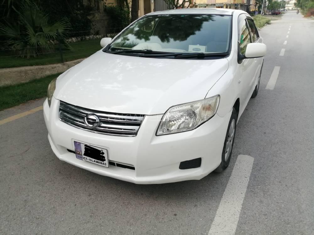 Toyota Corolla Axio 2007 for Sale in Nowshera Image-1