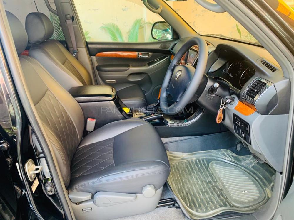 Toyota Prado 2004 for Sale in Gujrat Toyota Prado 2004 for Sale in Gujrat Image-7