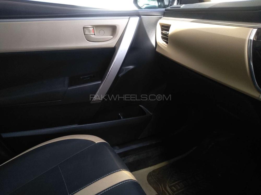 Toyota Corolla 2016 for Sale in Karachi Toyota Corolla 2016 for Sale in Karachi Image-10