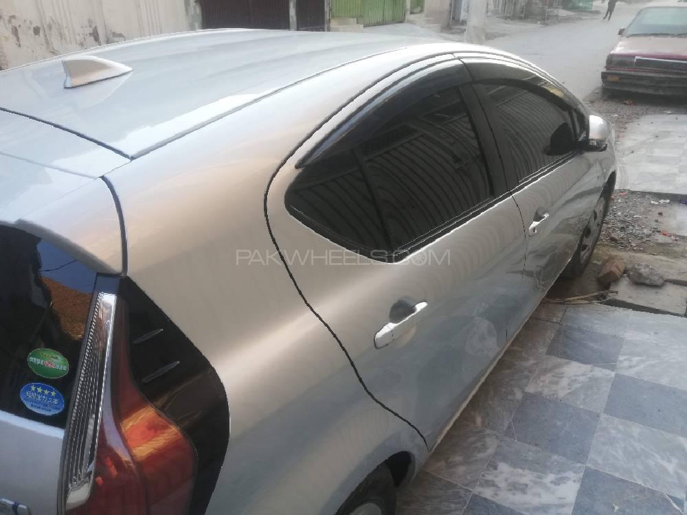 Toyota Aqua 2015 for Sale in Peshawar Toyota Aqua 2015 for Sale in Peshawar Image-11