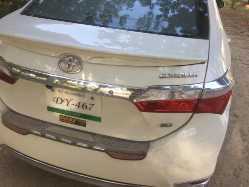 Toyota Corolla 2015 for Sale in Dera ismail khan Toyota Corolla 2015 for Sale in Dera ismail khan Image-16