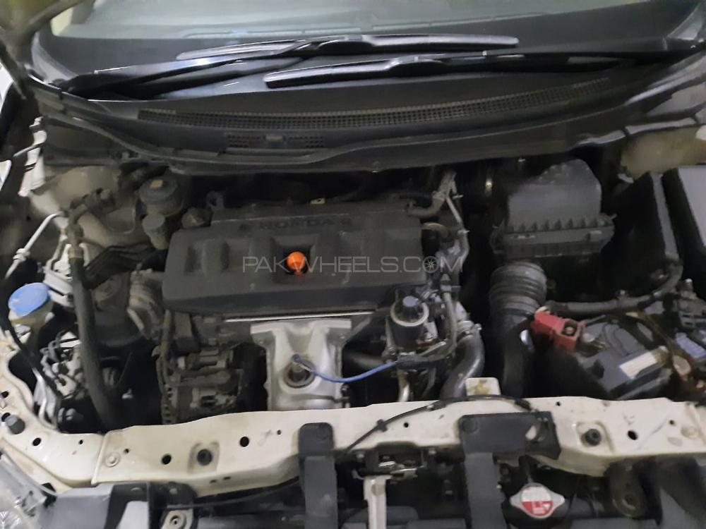 Honda Civic 2014 for Sale in Lahore Honda Civic 2014 for Sale in Lahore Image-5