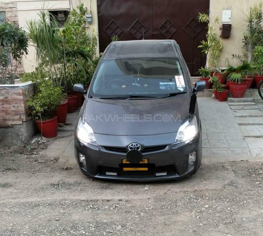 Toyota Prius 2011 for Sale in Karachi Image-1