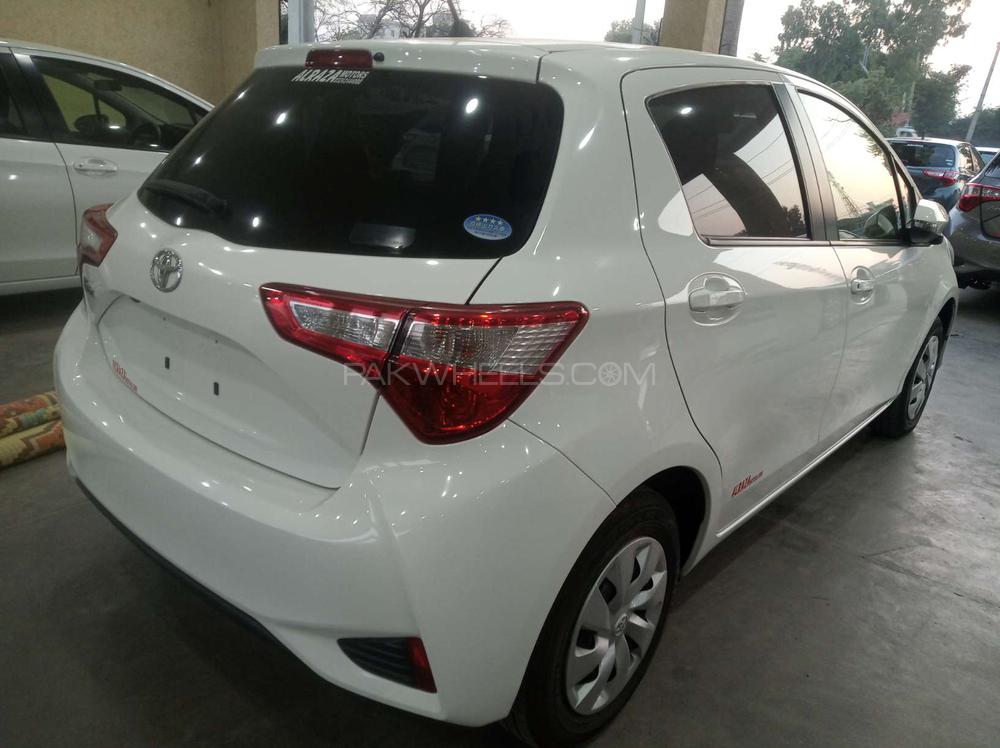 Toyota Vitz 2017 for Sale in Gujranwala Toyota Vitz 2017 for Sale in Gujranwala Image-5