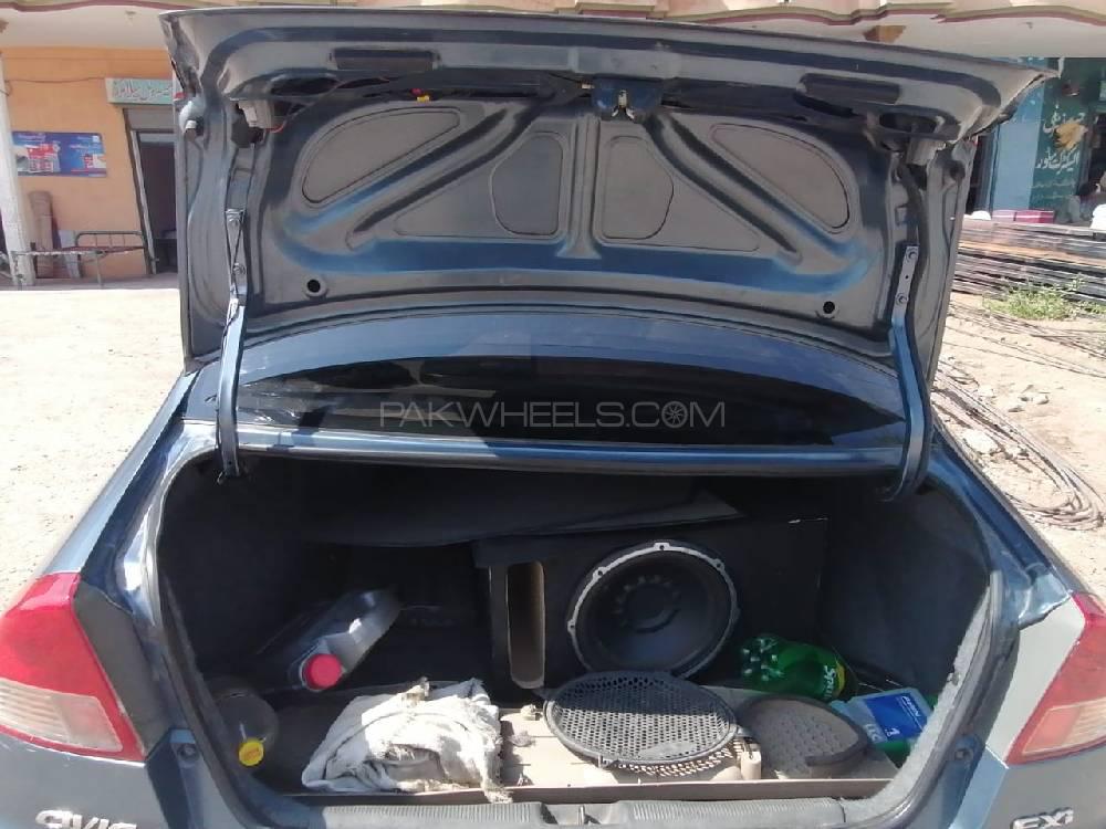 Honda Civic 2004 for Sale in Islamabad Honda Civic 2004 for Sale in Islamabad Image-19