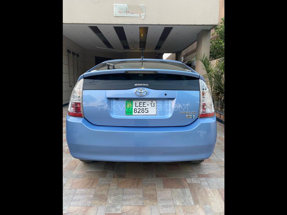 Toyota Prius 2007 for Sale in Lahore Toyota Prius 2007 for Sale in Lahore Image-5