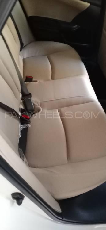 Honda Civic 2018 for Sale in Faisalabad Honda Civic 2018 for Sale in Faisalabad Image-11