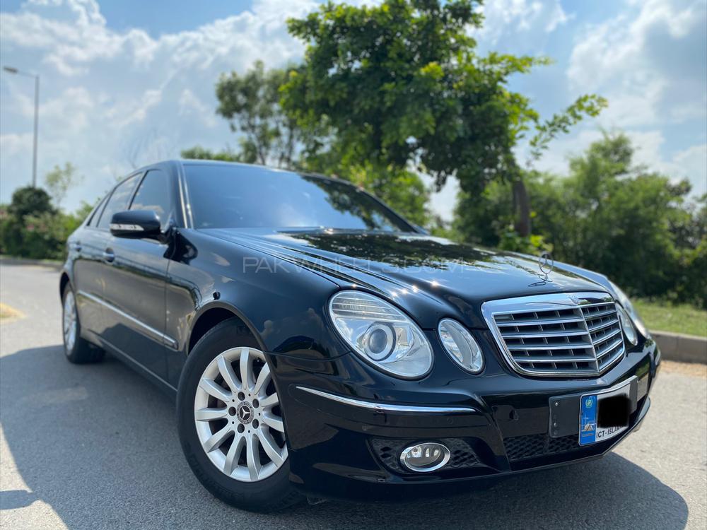 Mercedes Benz E Class 2009 for Sale in Lahore Image-1