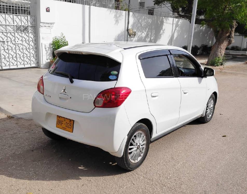 Mitsubishi Mirage 2014 for Sale in Karachi Mitsubishi Mirage 2014 for Sale in Karachi Image-4