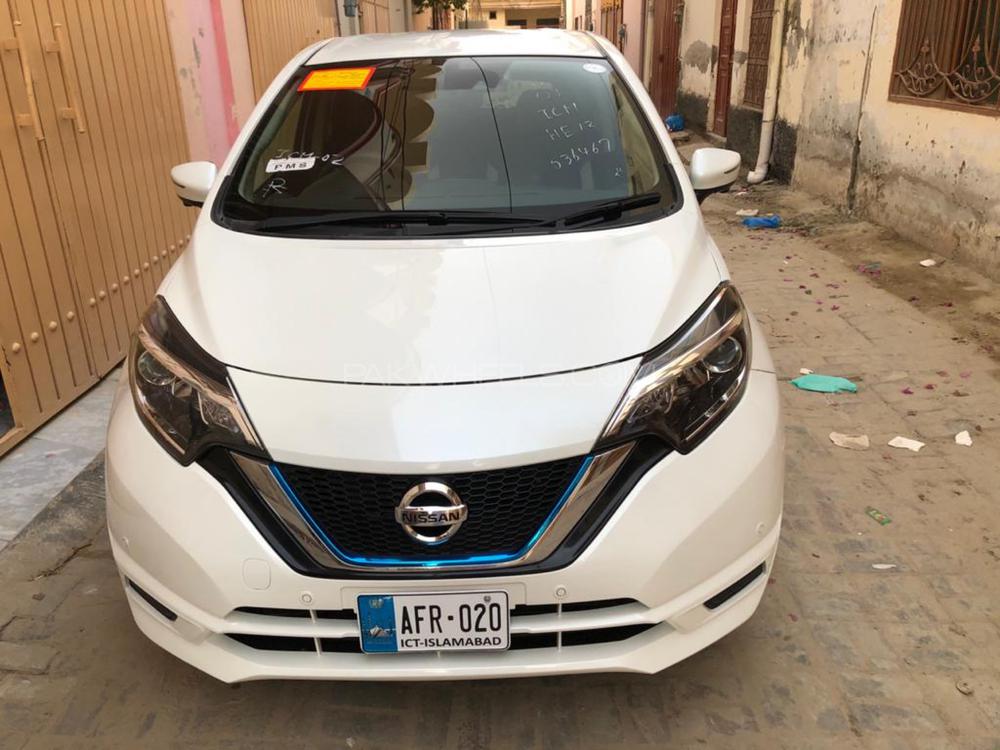 Nissan Note 2017 for Sale in Multan Image-1