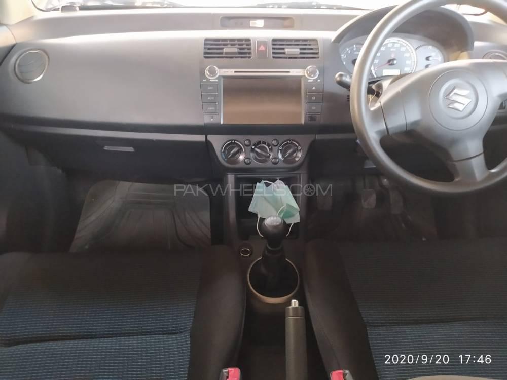 سوزوکی سوئفٹ 2018 for Sale in کراچی سوزوکی سوئفٹ 2018 for Sale in کراچی Image-7