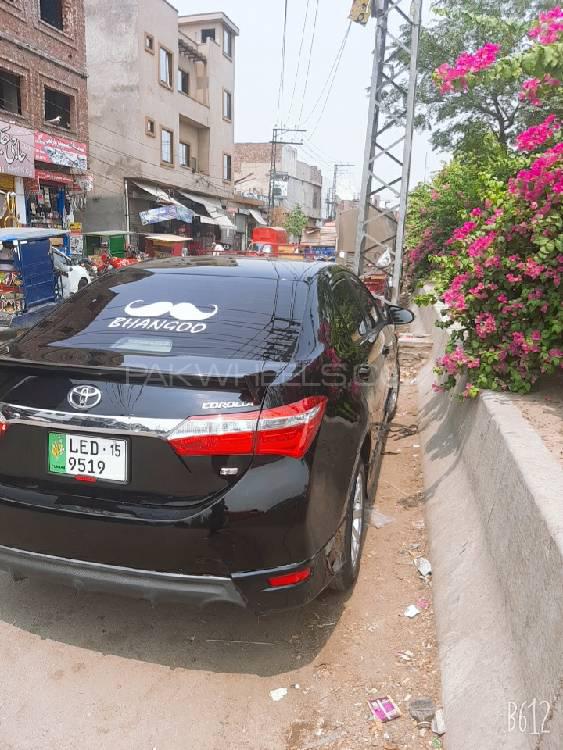 Toyota Corolla 2015 for Sale in Lahore Toyota Corolla 2015 for Sale in Lahore Image-13