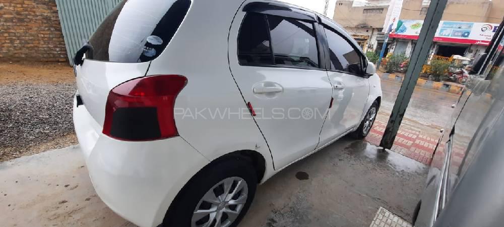 Toyota Vitz 2006 for Sale in Quetta Toyota Vitz 2006 for Sale in Quetta Image-3