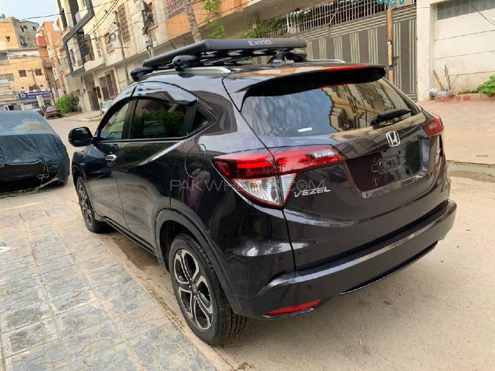 Honda Vezel 2015 for Sale in Karachi Honda Vezel 2015 for Sale in Karachi Image-6
