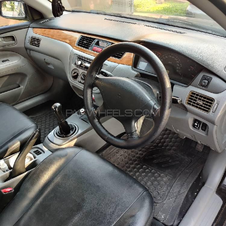 Mitsubishi Lancer 2006 for Sale in Lahore Mitsubishi Lancer 2006 for Sale in Lahore Image-7