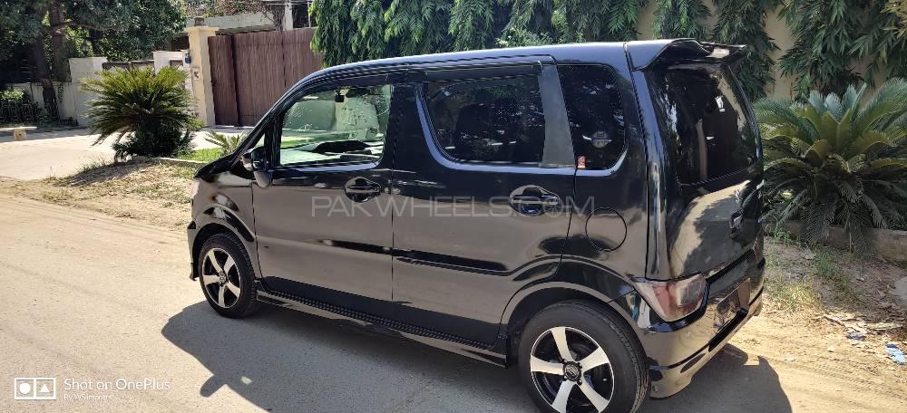 Suzuki Wagon R 2017 for Sale in Lahore Suzuki Wagon R 2017 for Sale in Lahore Image-3