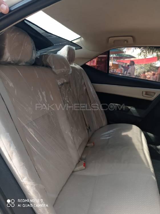 Toyota Corolla 2017 for Sale in Mandi bahauddin Toyota Corolla 2017 for Sale in Mandi bahauddin Image-2