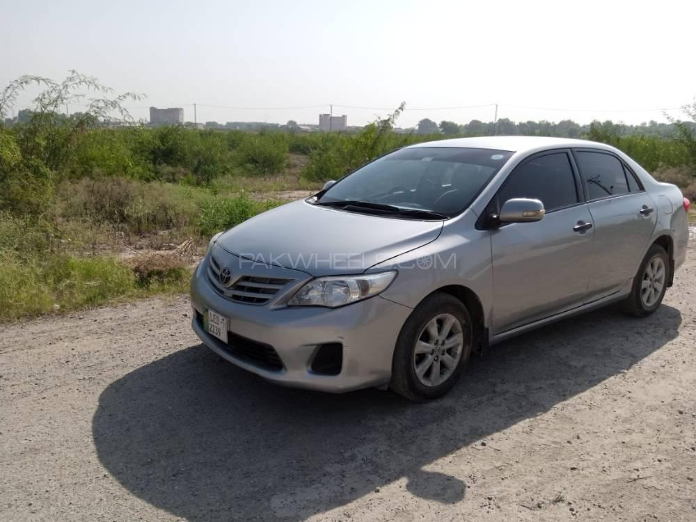 Toyota Corolla 2011 for Sale in Peshawar Image-1