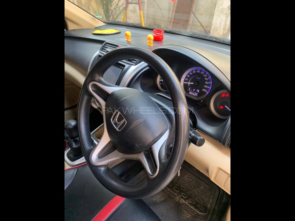 ہونڈا سٹی 2017 for Sale in راولپنڈی ہونڈا سٹی 2017 for Sale in راولپنڈی Image-5