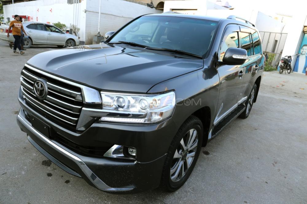 Toyota Land Cruiser 2010 for Sale in Karachi Toyota Land Cruiser 2010 for Sale in Karachi Image-11