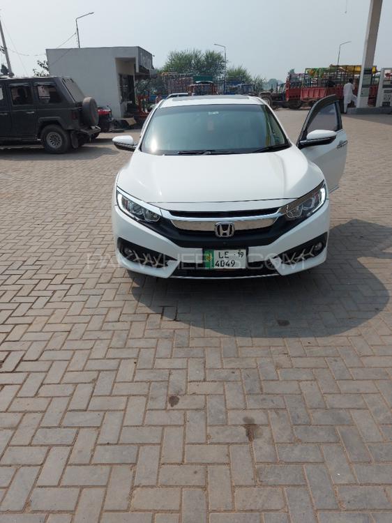 Honda Civic 2018 for Sale in Qila Deedar Singh Image-1