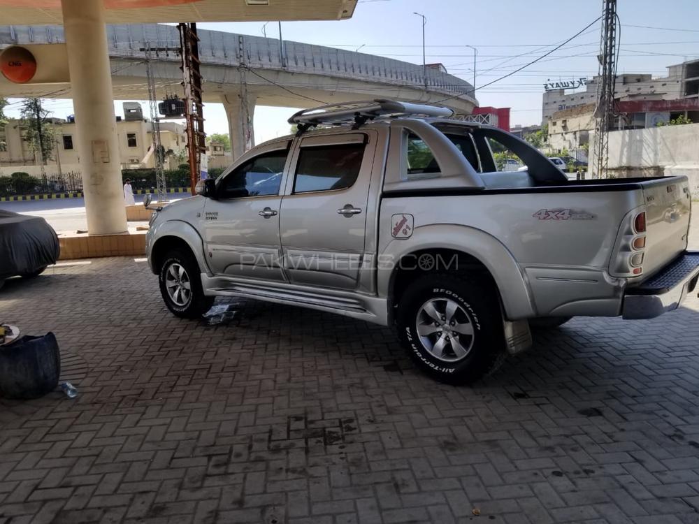 Toyota Hilux 2008 for Sale in Islamabad Toyota Hilux 2008 for Sale in Islamabad Image-3