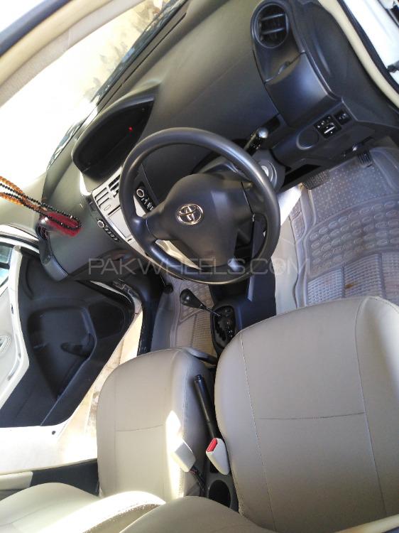 Toyota Vitz 2007 for Sale in Multan Toyota Vitz 2007 for Sale in Multan Image-2