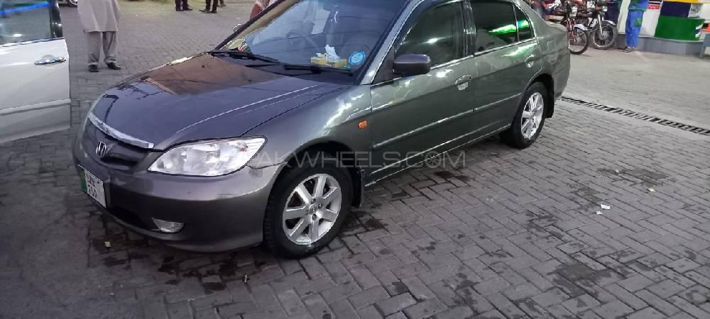 Honda Civic 2004 for Sale in Chichawatni Image-1