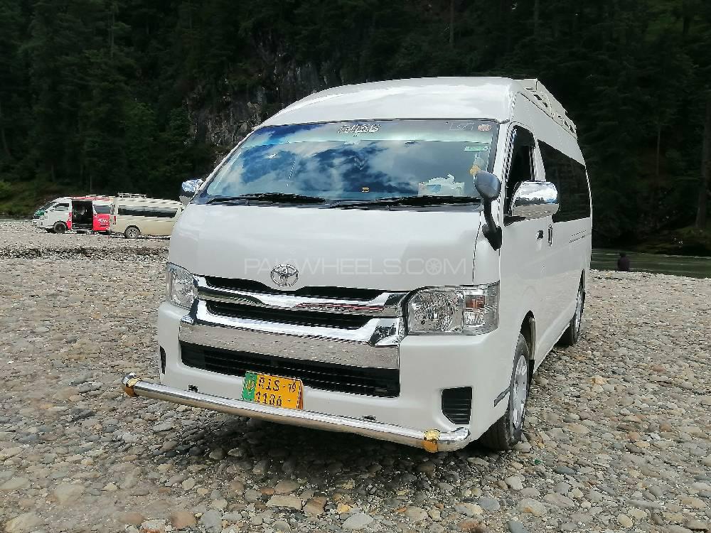 Toyota Hiace 2014 for Sale in Islamabad Image-1