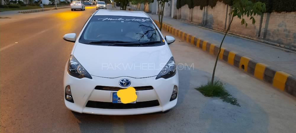 Toyota Aqua 2014 for Sale in Peshawar Image-1