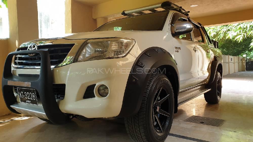 Toyota Hilux 2014 for Sale in Islamabad Toyota Hilux 2014 for Sale in Islamabad Image-6