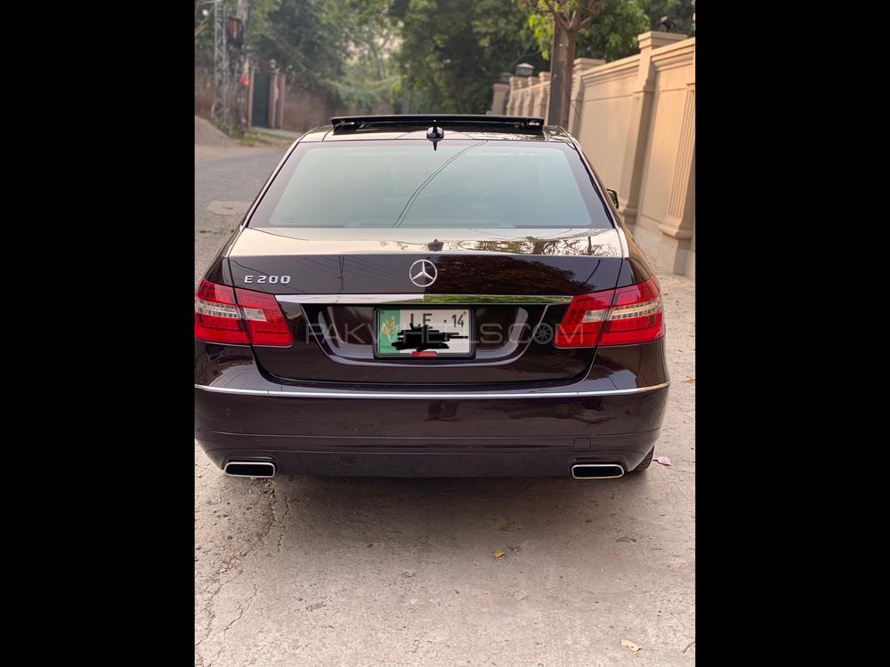 Mercedes Benz E Class 2013 for Sale in Lahore Mercedes Benz E Class 2013 for Sale in Lahore Image-2