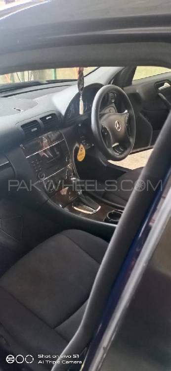 Mercedes Benz C Class 2005 for Sale in Sahiwal Mercedes Benz C Class 2005 for Sale in Sahiwal Image-12