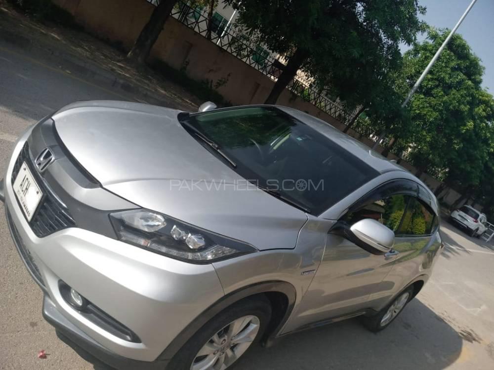 Honda Vezel 2015 for Sale in Islamabad Honda Vezel 2015 for Sale in Islamabad Image-2