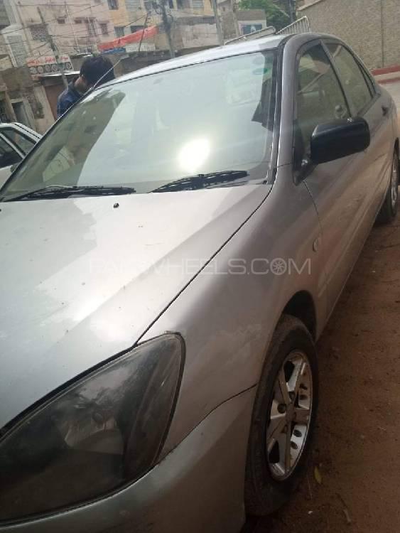Mitsubishi Lancer 2005 for Sale in Karachi Mitsubishi Lancer 2005 for Sale in Karachi Image-2
