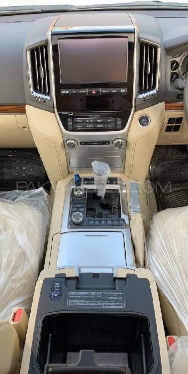 Toyota Land Cruiser 2015 for Sale in Islamabad Toyota Land Cruiser 2015 for Sale in Islamabad Image-6