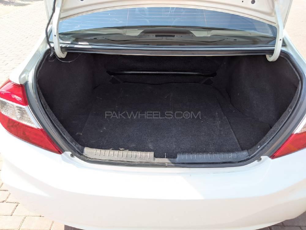 Honda Civic 2013 for Sale in Multan Honda Civic 2013 for Sale in Multan Image-9