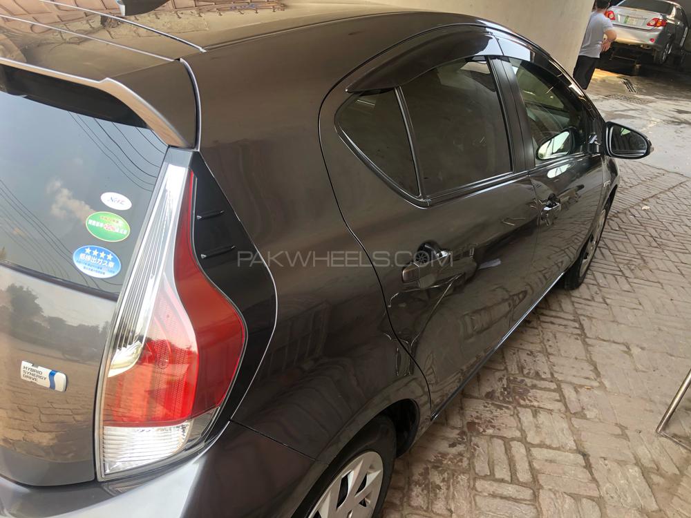 ٹویوٹا اکوا 2015 for Sale in جہلم ٹویوٹا اکوا 2015 for Sale in جہلم Image-2