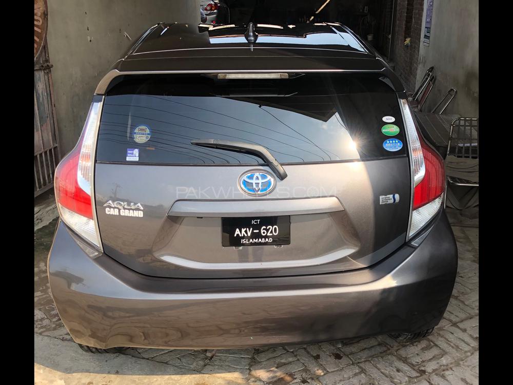 ٹویوٹا اکوا 2015 for Sale in جہلم ٹویوٹا اکوا 2015 for Sale in جہلم Image-5