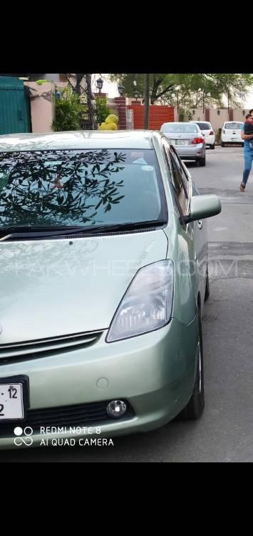 Toyota Prius 2007 for Sale in Lahore Image-1