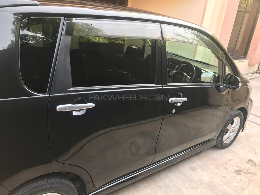 Daihatsu Move 2013 for Sale in Lahore Daihatsu Move 2013 for Sale in Lahore Image-5