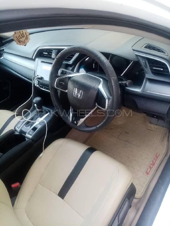 Honda Civic 2017 for Sale in Chishtian Honda Civic 2017 for Sale in Chishtian Image-2
