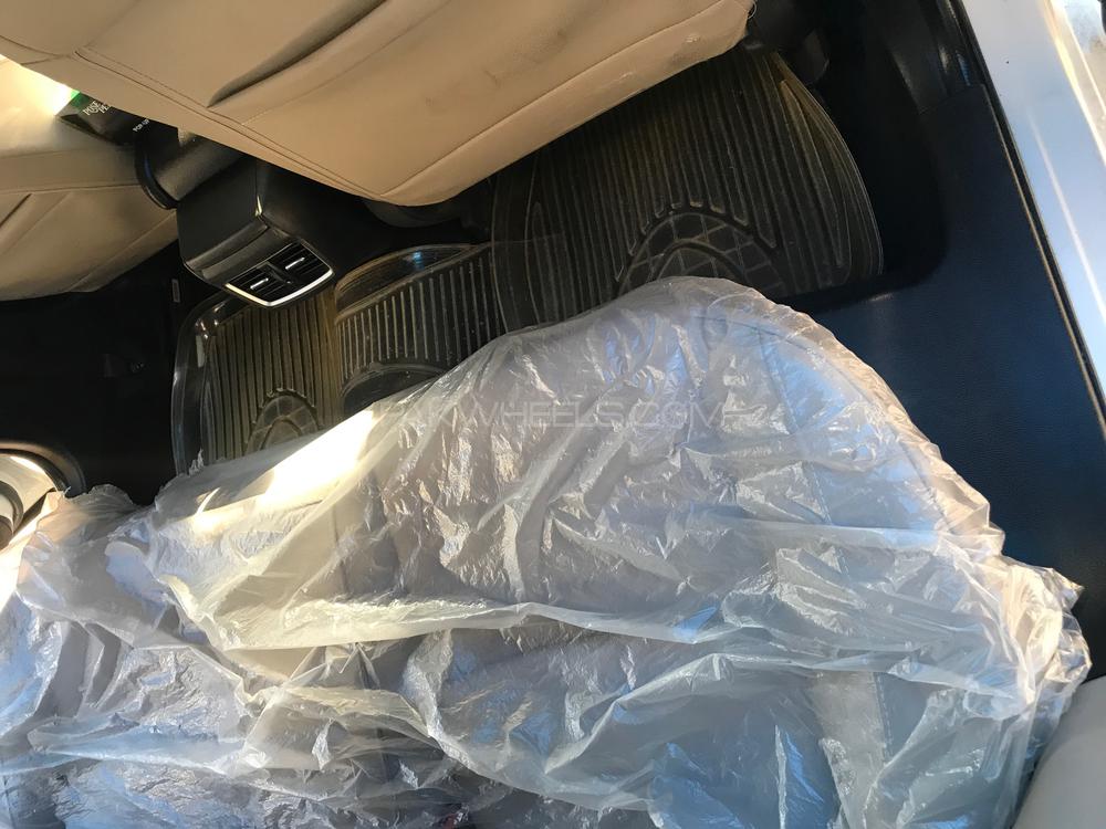 Honda Civic 2018 for Sale in Lahore Honda Civic 2018 for Sale in Lahore Image-2