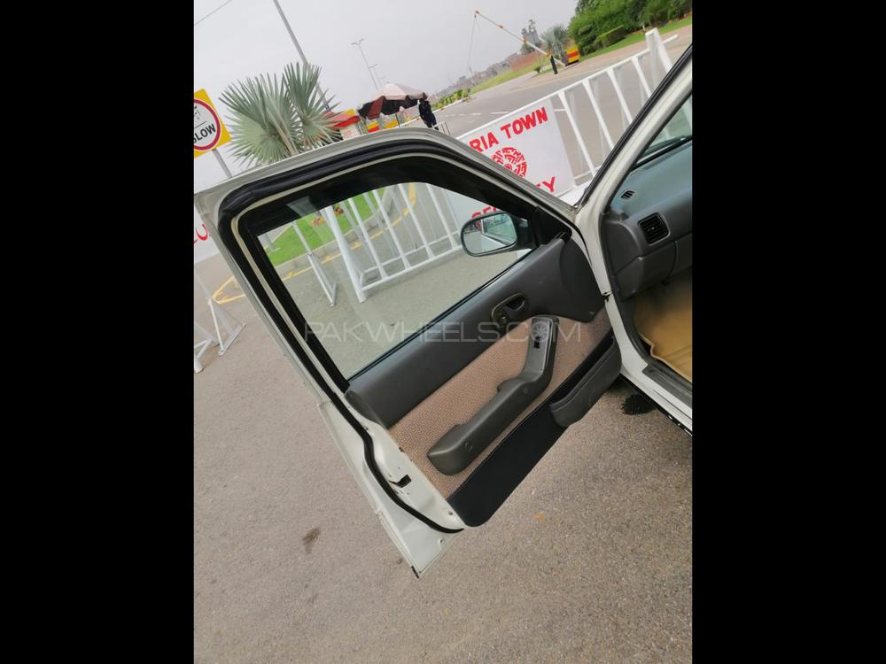 Suzuki Cultus 2004 for Sale in Lahore Suzuki Cultus 2004 for Sale in Lahore Image-16