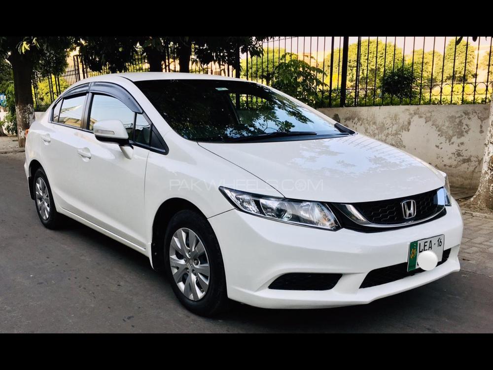Honda Civic 2016 for Sale in Gujranwala Honda Civic 2016 for Sale in Gujranwala Image-4