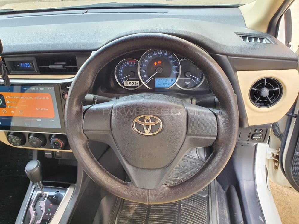 Toyota Corolla 2019 for Sale in Karachi Toyota Corolla 2019 for Sale in Karachi Image-16